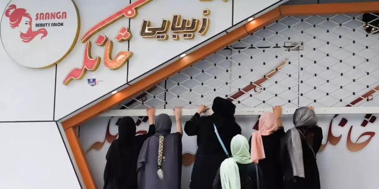 Taliban's deadline; thousands of Afghan beauty salons are set to close