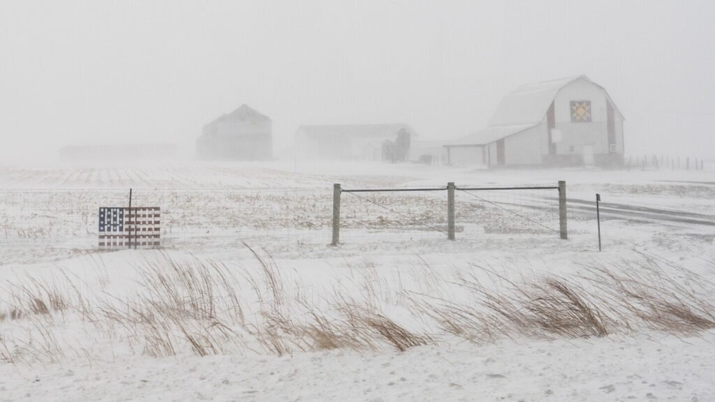 A weekend of intense winter weather could see low-temperature records set in the US heartland