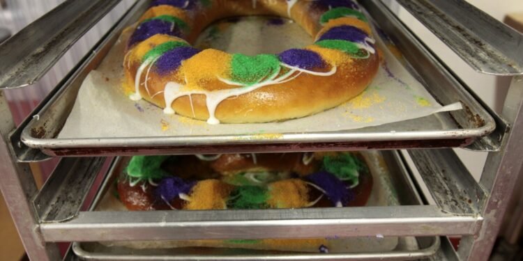 New Orleans thief steals 7 king cakes from bakery in a very Mardi Gras way