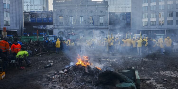 AP PHOTOS: Farmers’ protests grip Europe from Brussels and Berlin to Greece and Romania