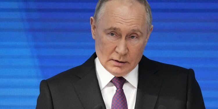 Putin warns that sending Western troops to Ukraine risks a global nuclear conflict