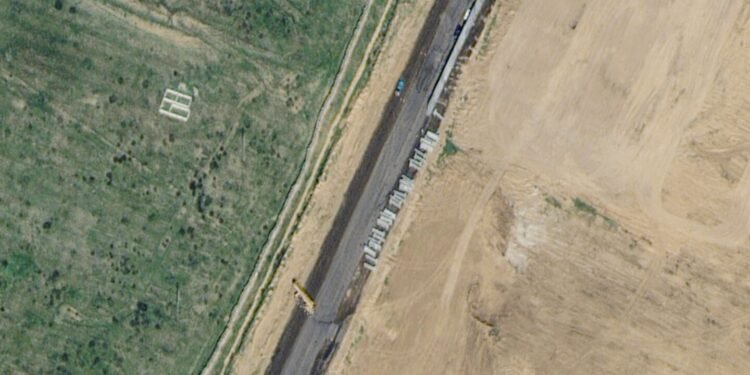 Satellite photos show Egypt building a wall near Gaza Strip as Israeli offensive on Rafah looms