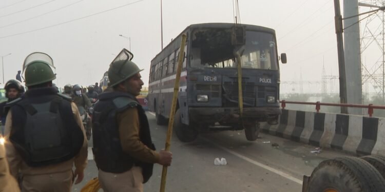 Thousands of Indian farmers are marching to New Delhi to renew their demands over crop prices