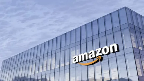 Amazon to Lay Off 14,000 Corporate Employees Amid Massive AI Investment Amazon Layoffs 2025