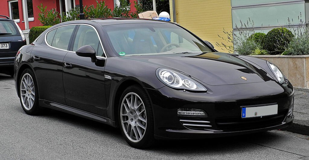 Lose 50 Kilos in 3 Months to Win a Porsche Panamera
