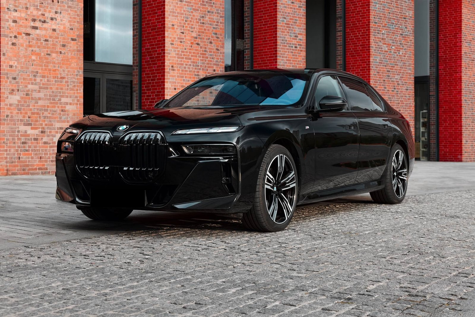 BMW 7 Series (G70)