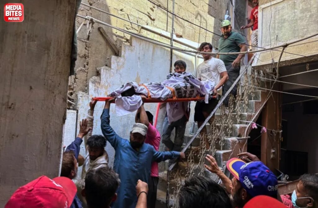 Gas Explosion Kills 16 and Causes Building Collapse in Karachi, Pakistan