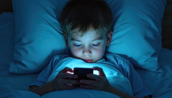 Experts Warn Excessive Screen Time Is Damaging Children’s Health