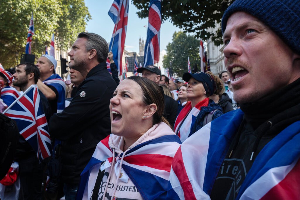 Tens of thousands rally in London against immigration as UK deploys massive police operation