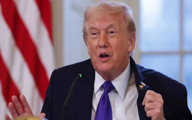 Trump Announces US-Iran Peace Deal, Orders Strait of Hormuz Reopened