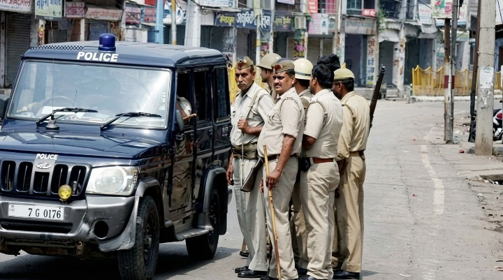 Wedding Feast Turns Violent, Menu Change Leaves Guests Fighting Again Today Wedding Feast Turns Violent In Bihar