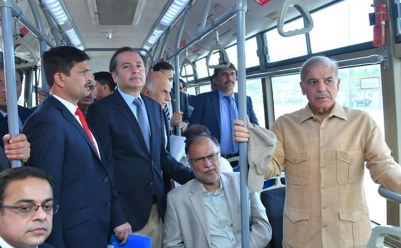 Transparency International urges PM Shehbaz to halt Rs20bn airport e-Gate project over procurement concerns