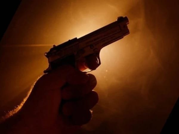 KARACHI HUSBAND KILLS WIFE FOR BACKING DAUGHTER’S LOVE MARRIAGE