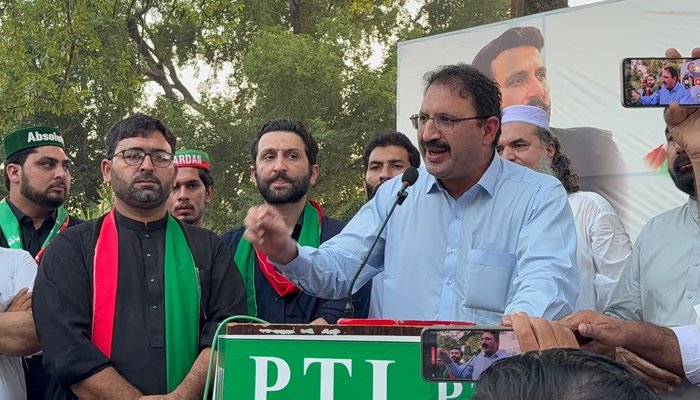 Junaid Akbar Warns of Escalation Ahead of PTI Long March