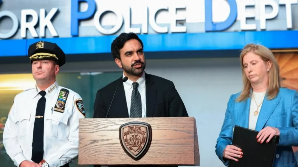 Woman Killed in Times Square Stabbing as Police Shoot Suspect Dead