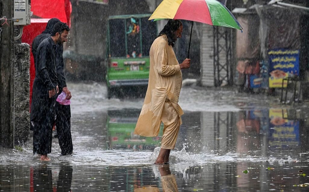 Heavy Rain Hits Islamabad, Rawalpindi as Rain Emergency Declared