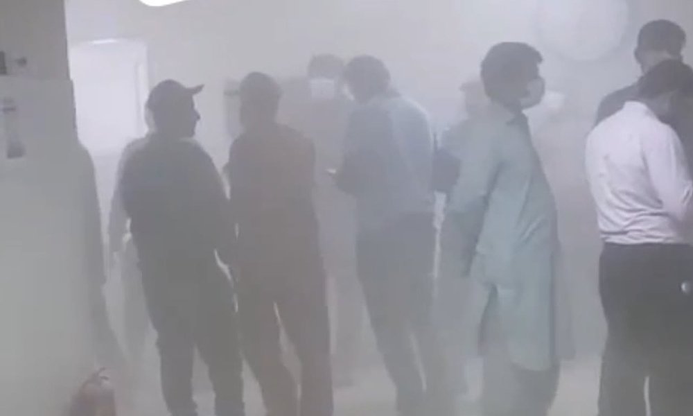 Fire Erupts in Sheikh Zayed Hospital Operation Theatre, Patients Evacuated